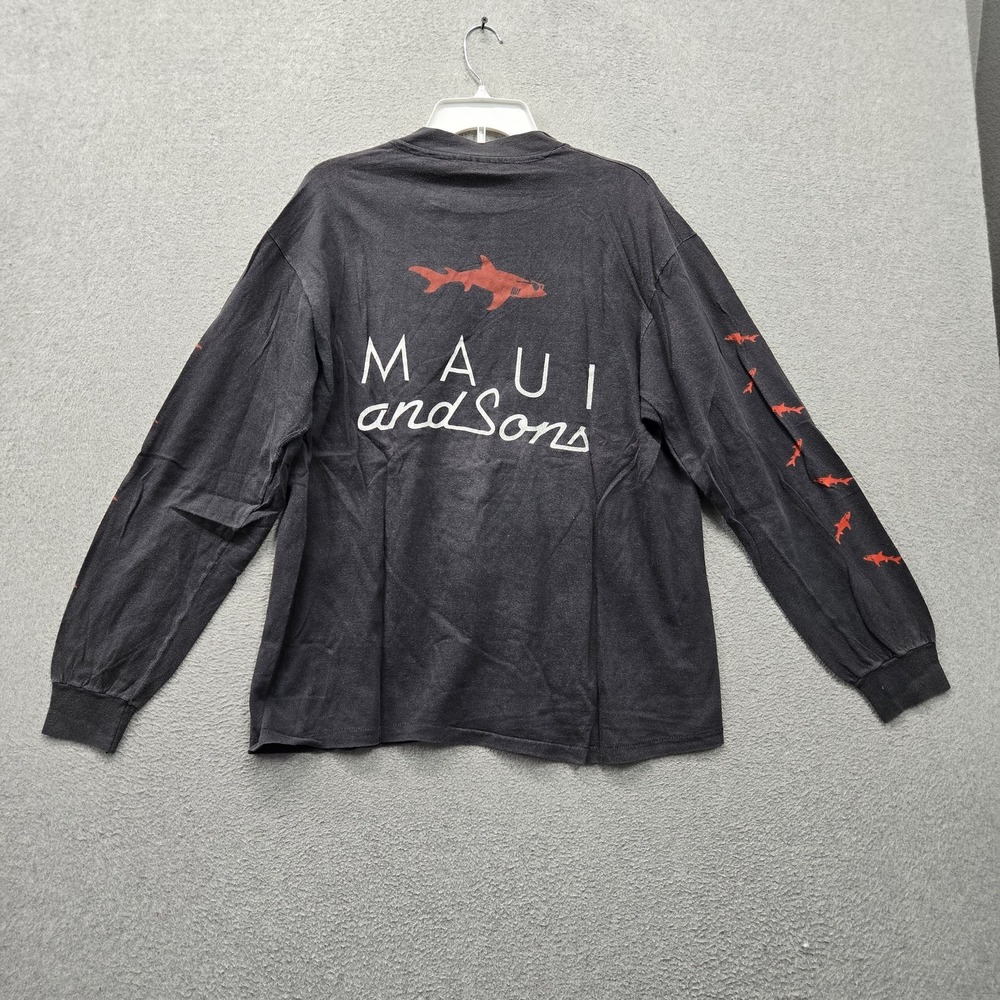 VINTAGE Maui and Sons Men Shirt XL Gray Single Stitch Made in USA Shark Logo
